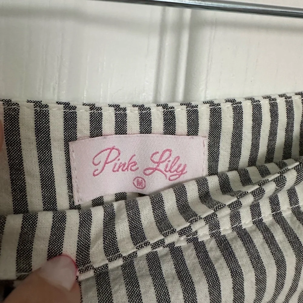 Pink Lily blue + white striped skirt with tassels. Size MED - Picture 4 of 5